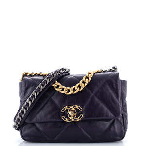 Chanel 19 Flap Bag Quilted Leather #231220C46B